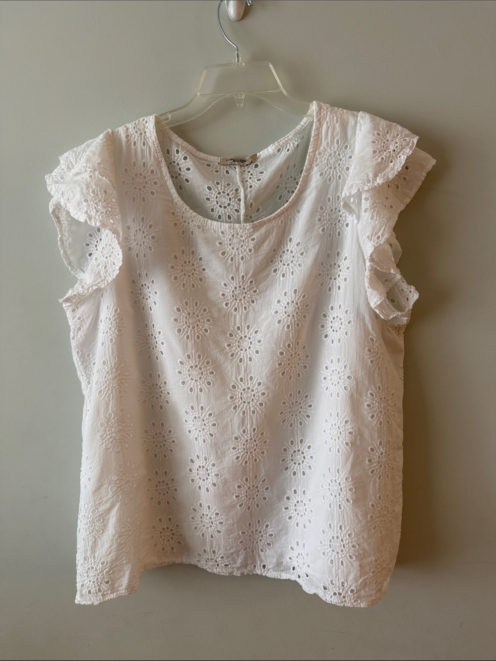 White Eyelet Flutter Sleeve Blouse